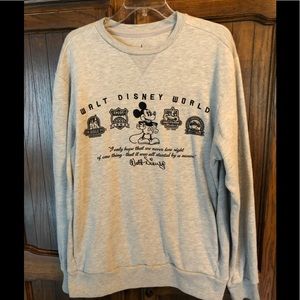 Disney crewneck sweater New without tags.